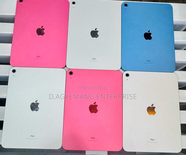 New Apple iPad (2025) 64 GB Blue photo 3