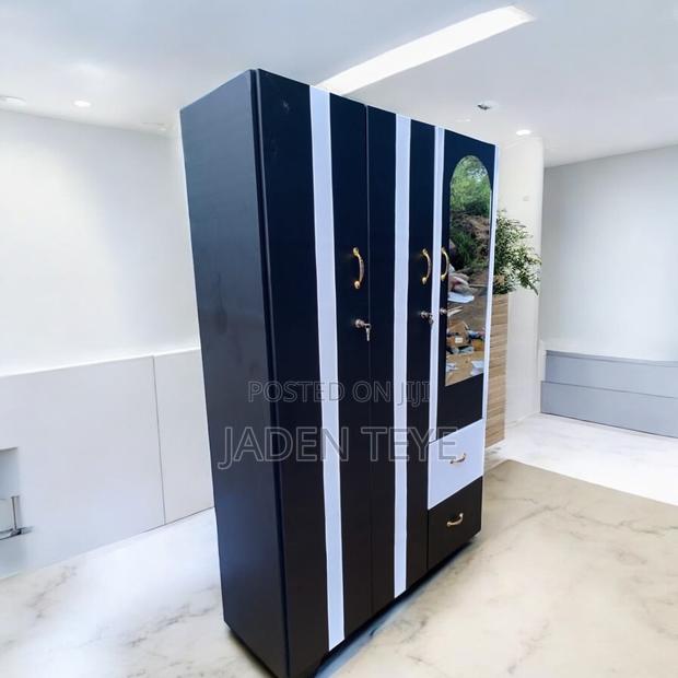 Design 2 in Wardrobe (Free Delivery) photo 2