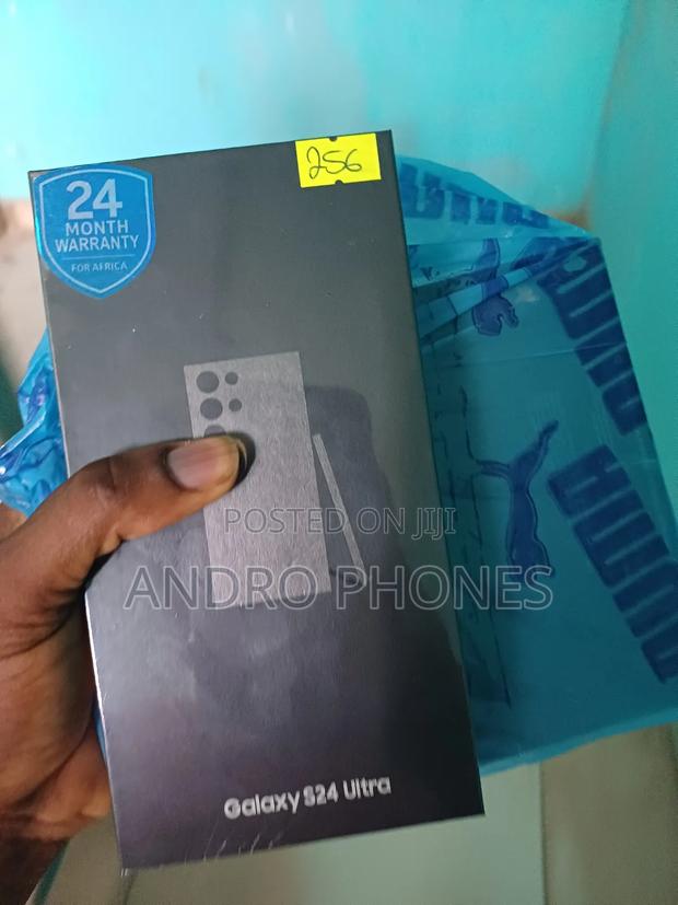 New Samsung Galaxy S24 Ultra 256 GB Black