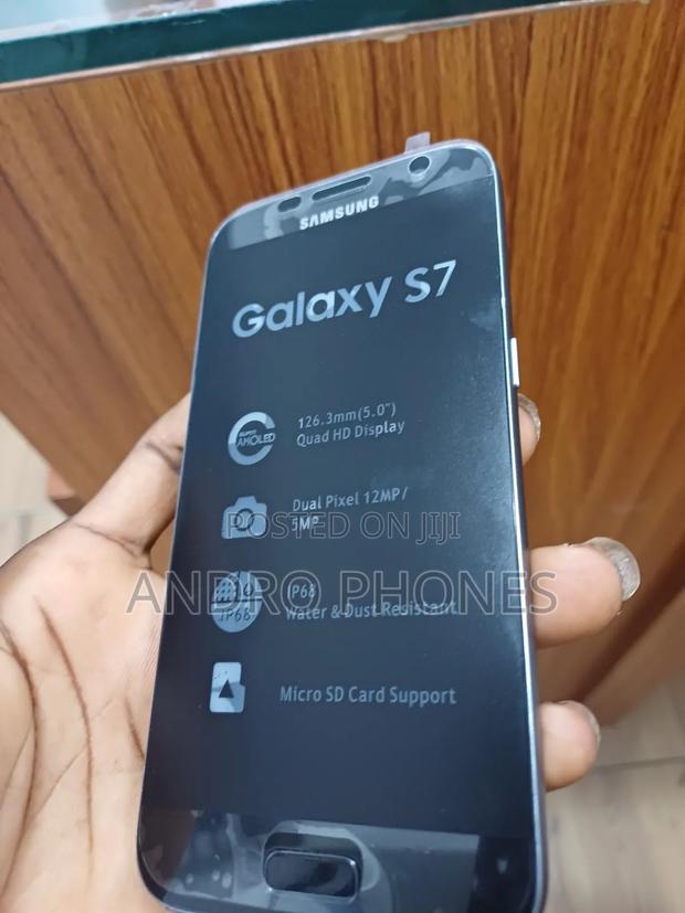 Samsung Galaxy S7 32 GB Black photo 2