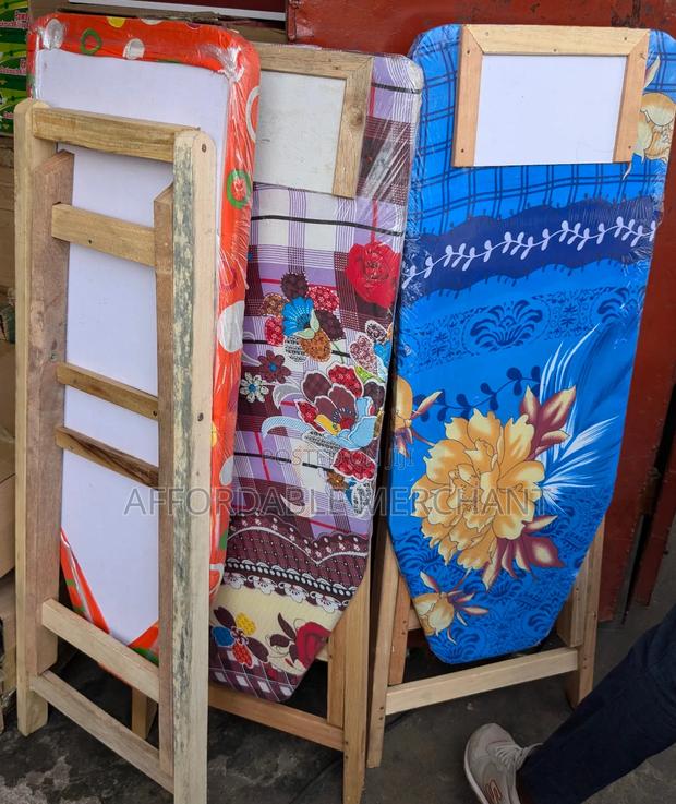 Quality Wood Ironing Board · Photo 2