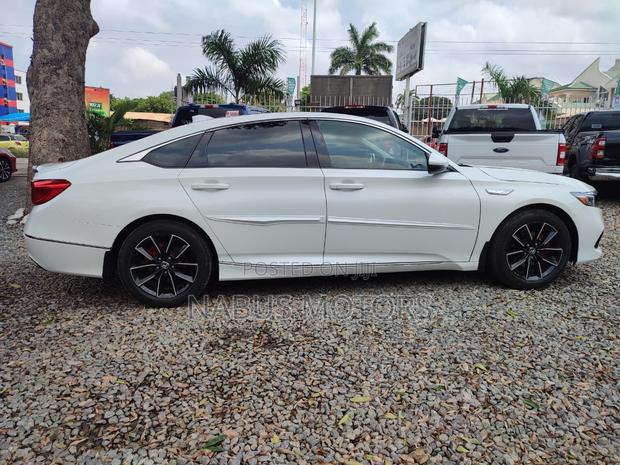 Honda Accord Sport SE 1.5T 2021 White