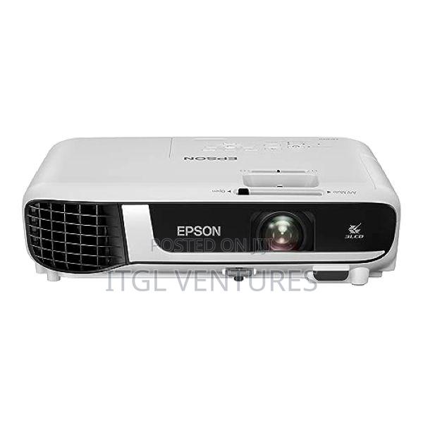 Epson Eb-W51 Wxga 3lcd Projector