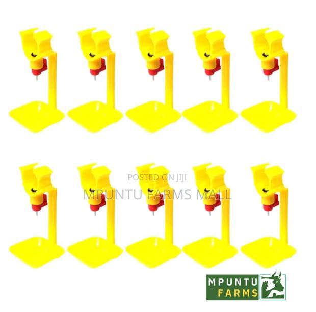 Automatic Nipple Drinkers With Cup photo 3