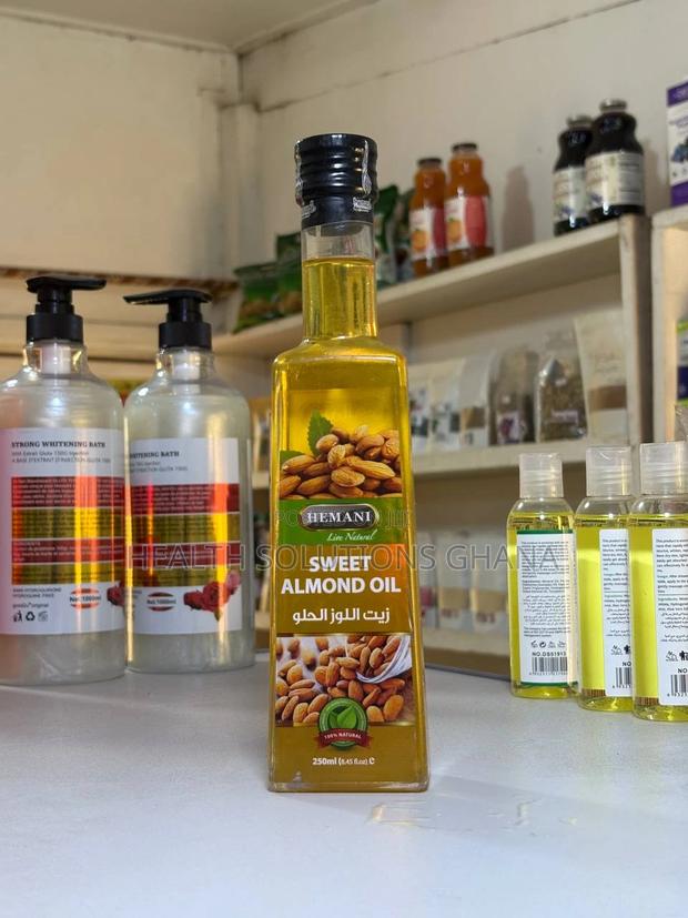 Hemani Natural Sweet Almond Oil(250ml) · Photo 2