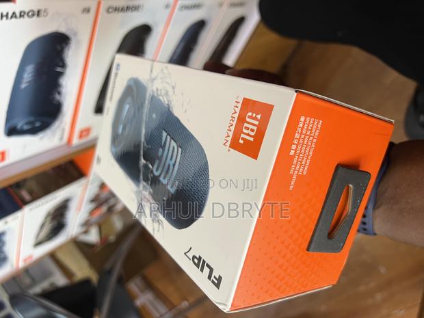 Brand New Flip 7 Speaker · Photo 4
