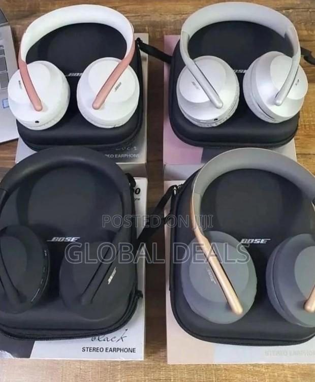 Bose 700 Wireless Headset · Photo 3