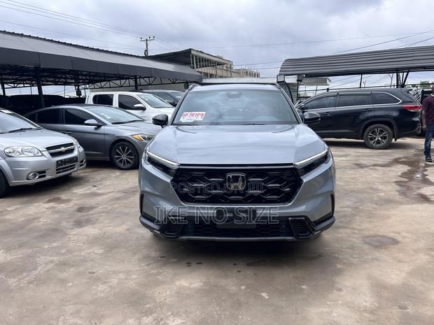 Honda CR-V 2024 Gray