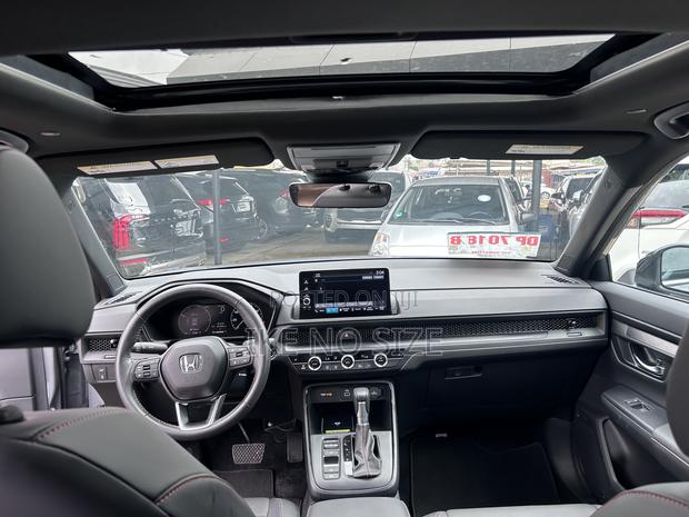 Honda CR-V 2024 Gray