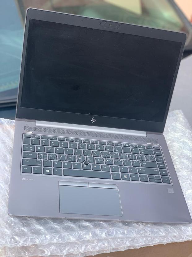 Laptop HP ZBook 14u G6 8GB Intel Core i5 SSD 256GB · Photo 2
