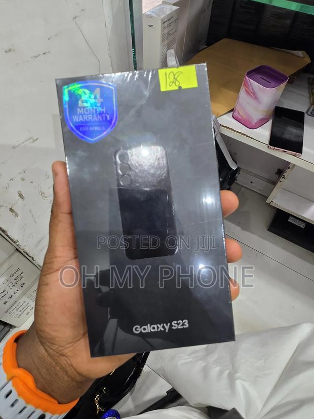 New Samsung Galaxy S23 128 GB Green
