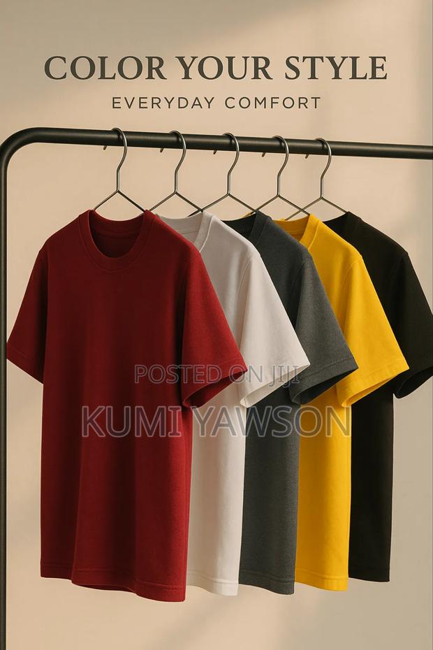Vicyao Unisex Plain T-Shirts · Photo 2