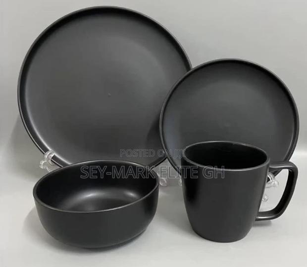 16pcs Exquisite Dinner Set · Photo 4