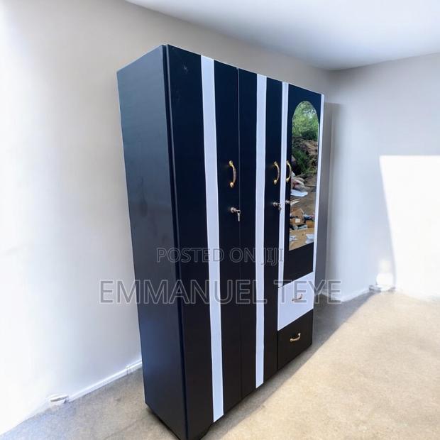 2 in One Wardrobe for Sale(Free Delivery) · Photo 3