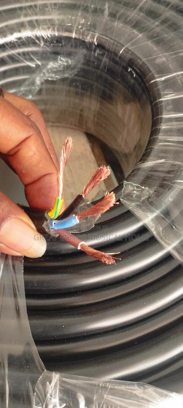 4 in 1 Speaker Cable · Photo 4