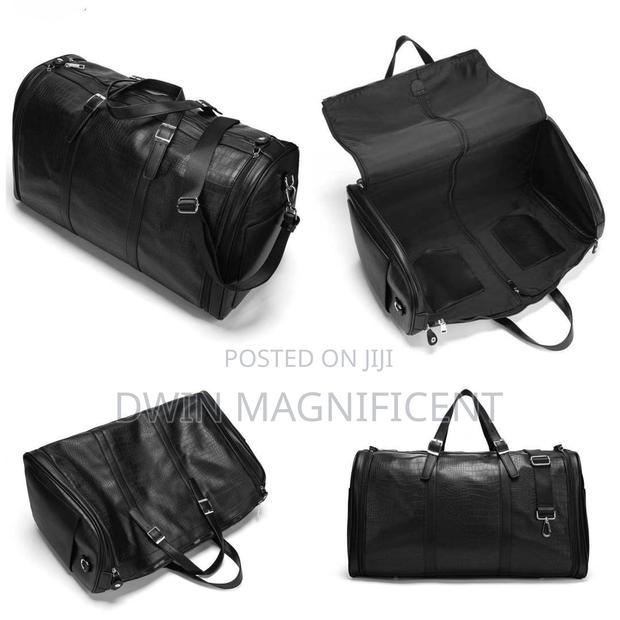 The Only Bag You’Ll Ever Need: Style Meets Utility · Photo 3