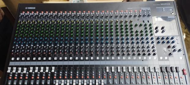 Yamaha Mgp32x Mixing Console · Photo 4