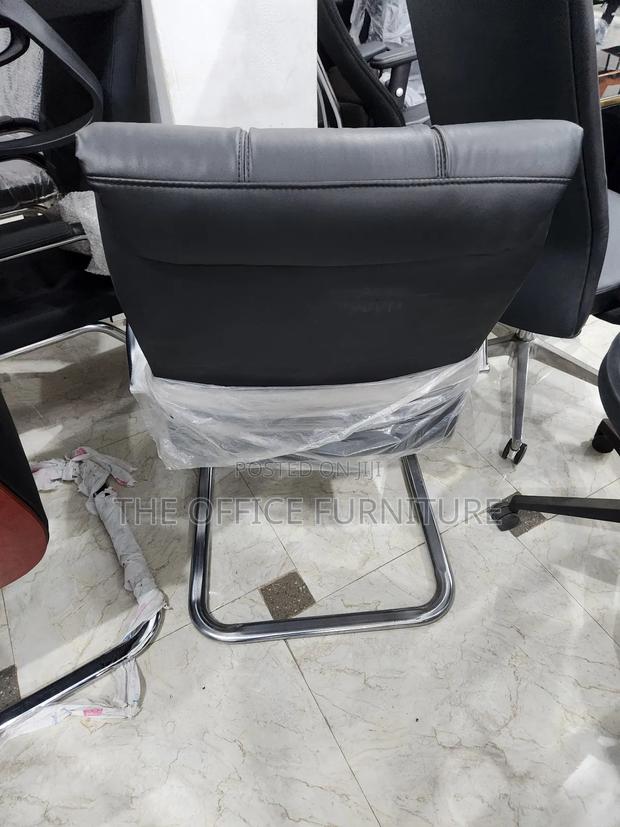 Black Executive Chair photo 2