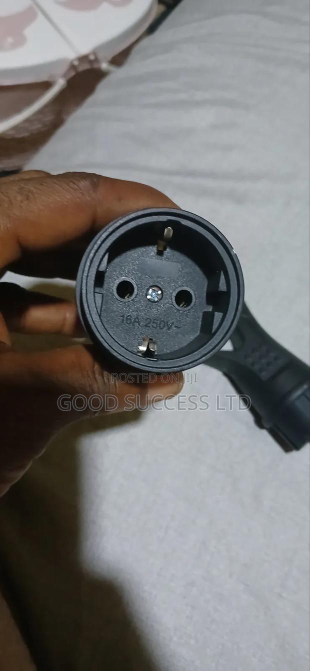 2 Pin16a Industrial Plugs photo 2
