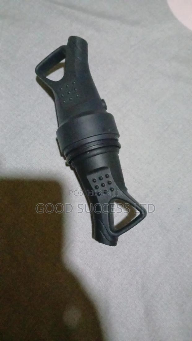 2 Pin16a Industrial Plugs photo 3