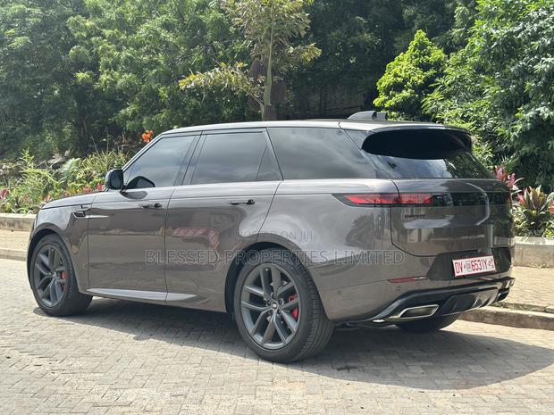 Land Rover Range Rover Sport SV Edition One Flux Silver 2024 Gray