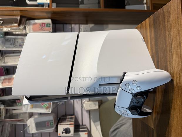 A Month Used Playstation 5 Slim Standard Edition photo 2