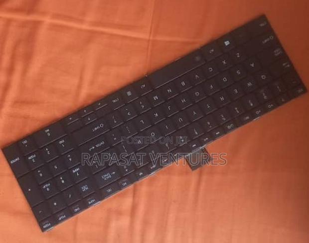 Keyboard for Toshiba C850 Black · Photo 3