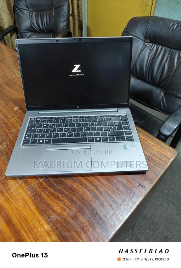 Laptop HP ZBook Firefly 14 G7 32GB Intel Core I7 SSD 512GB photo 3