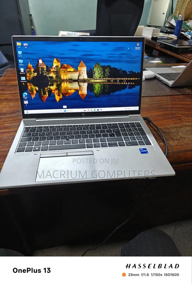 Laptop HP EliteBook 850 G8 16GB Intel Core I7 SSD 512GB photo 5