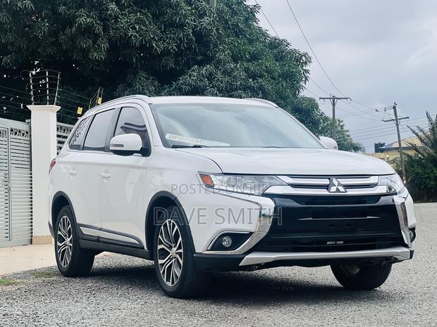 Mitsubishi Outlander SEL AWC 2018 White