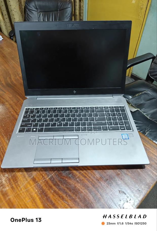 Laptop HP ZBook 15 G4 16GB Intel Core I7 SSD 512GB photo 5