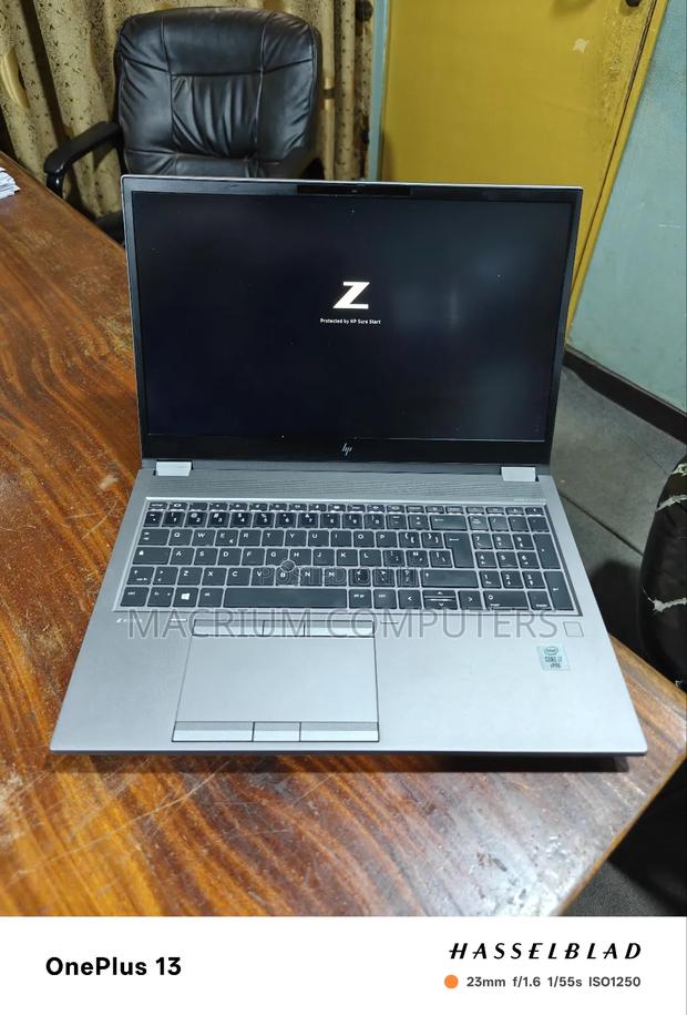 Laptop HP Zbook Fury 15 G7 32GB Intel Core I7 SSD 512GB photo 2