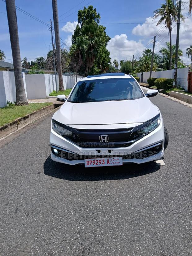 Honda Civic Touring Sedan 2019 White