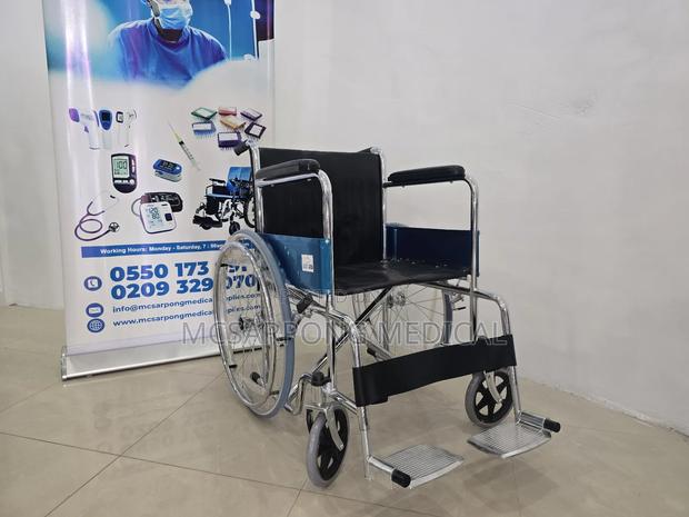 Light Weight Foldable Manual Wheelchair · Photo 2