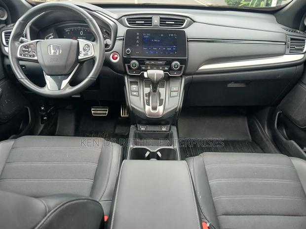 Honda CR-V Special Edition 2021 Gray photo 4