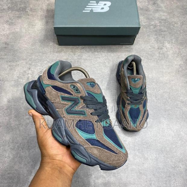 New Balance · Photo 3