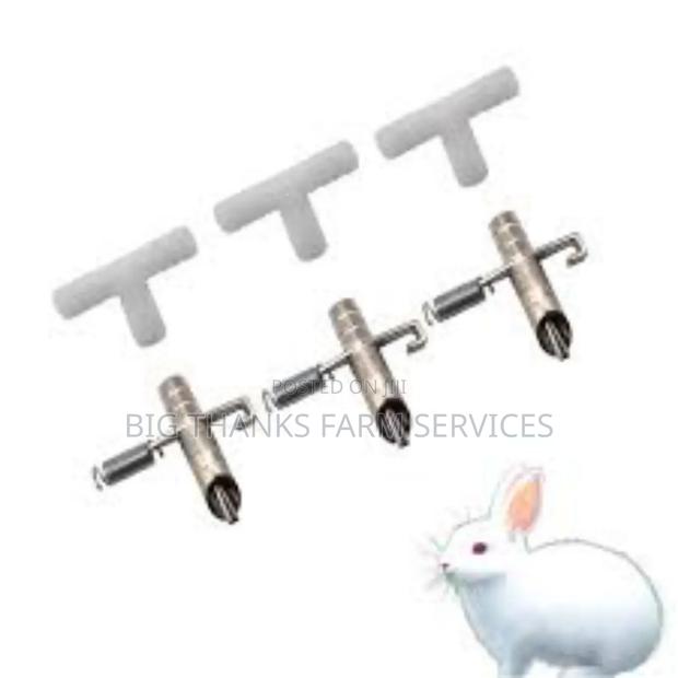 Rabbit Nipple Drinkers & Assessories · Photo 4