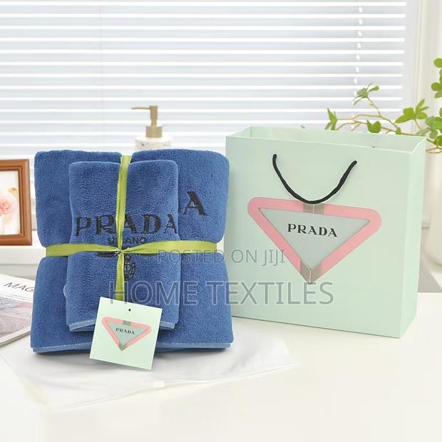 2 Pieces Blue Prada Towels · Photo 2