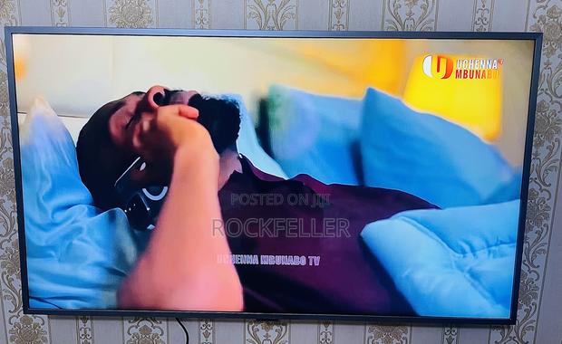 Uk Used Samsung Uhd HDR Smart Digital Satellite 43inches photo 9