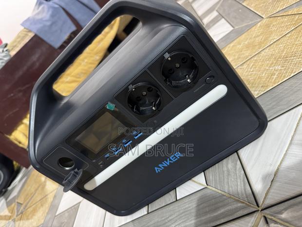 Anker 535 Powerhouse 512wh Portable Power Station
