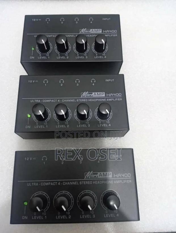Headphone Amplifier Splitter · Photo 3