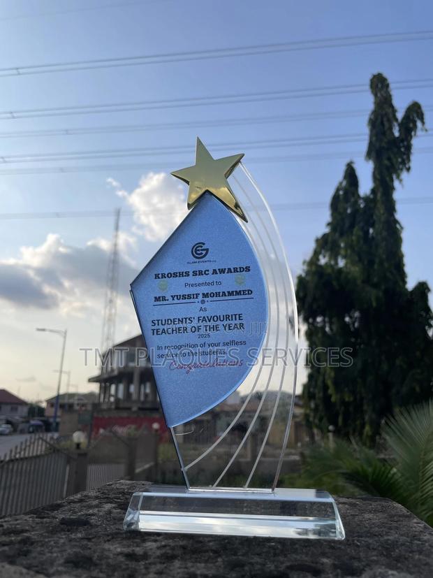 Award Plaque for Your Program · Photo 1