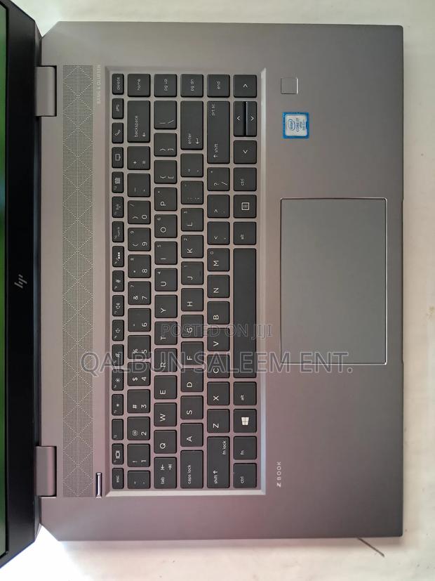 Laptop HP ZBook Studio G5 32GB Intel Core i7 SSD 512GB photo 2