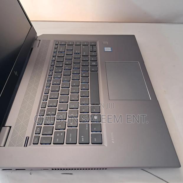 Laptop HP ZBook Studio G5 32GB Intel Core i7 SSD 512GB photo 4
