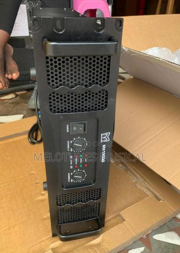 Martins Audio Mx13000 Professional Power Amplifier · Photo 3