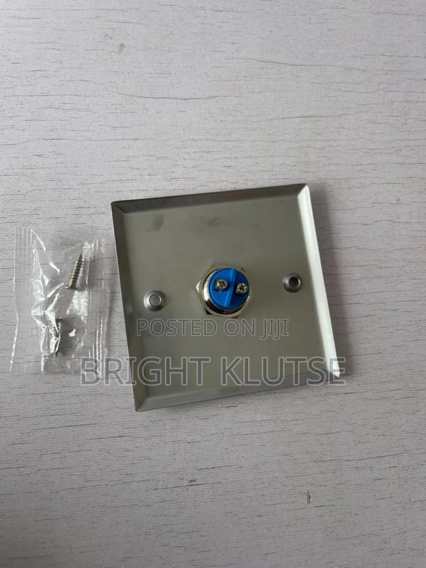 Touch Exit Button photo 2