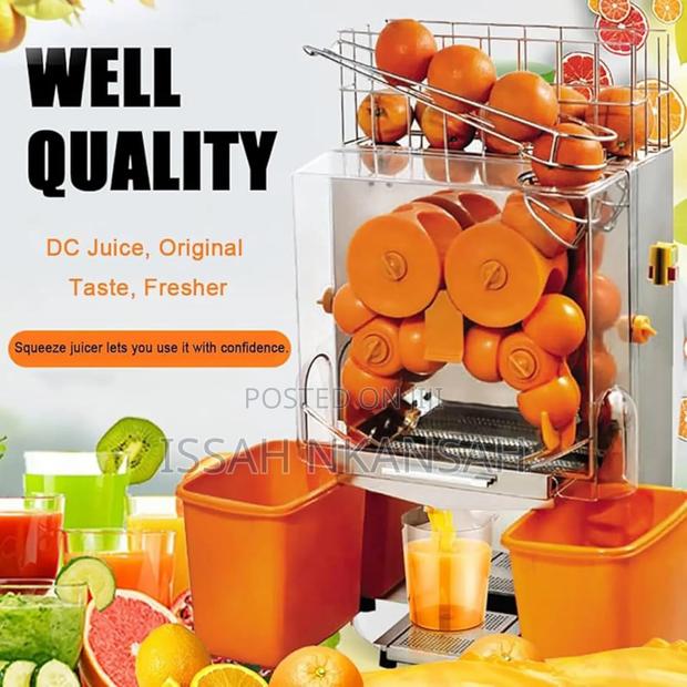 Orange Juicer Commercial · Photo 4