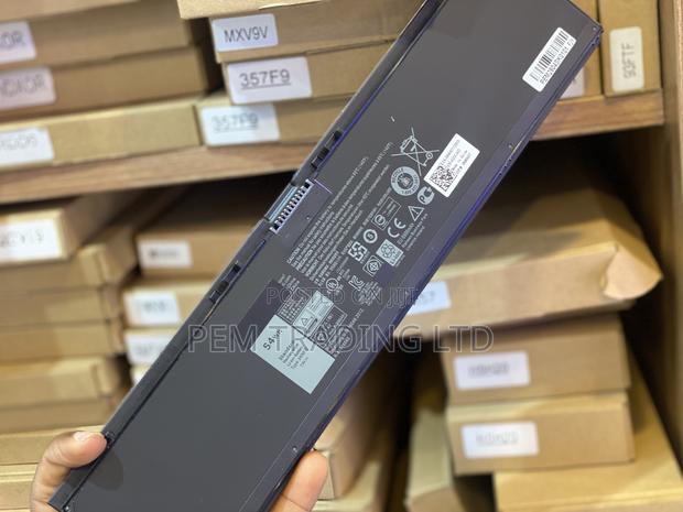 Dell 3rnfd 7.4v54wh 4-Cell Primarybattery Forseries Notebook photo 3