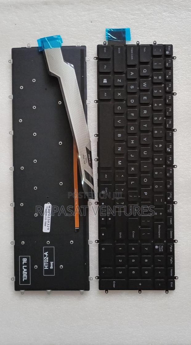 Dell 7779 Backlight Keyboard · Photo 2