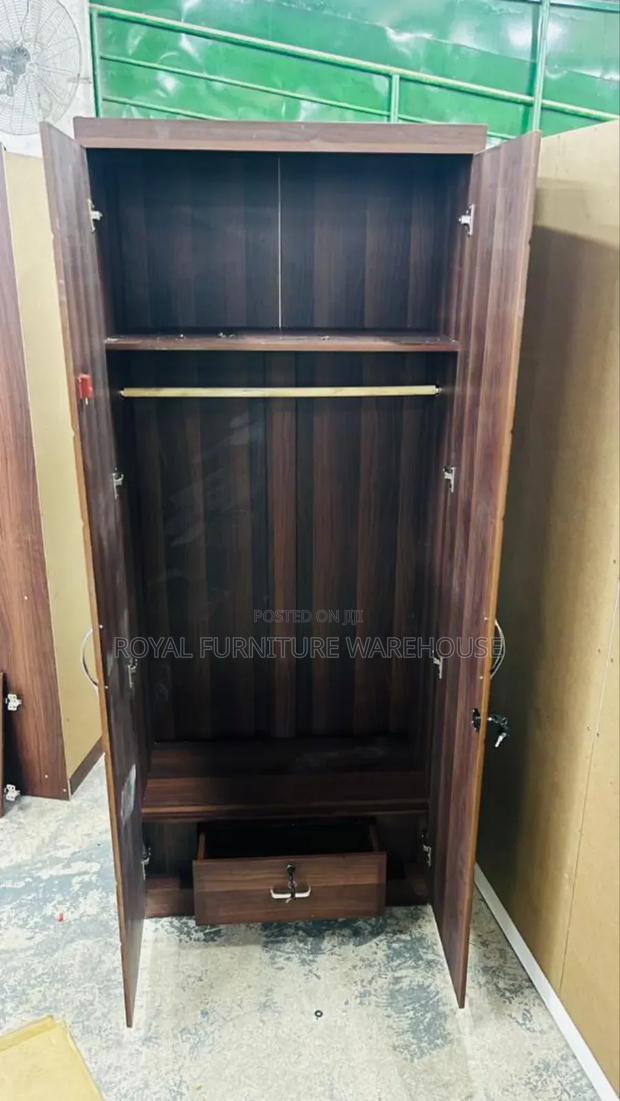 2doors Wooden Wardrobe · Photo 4
